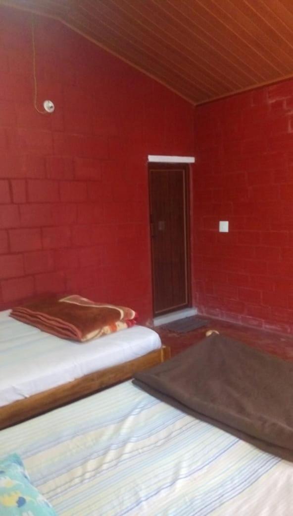 Athena Homestay Somvārpet Exteriör bild
